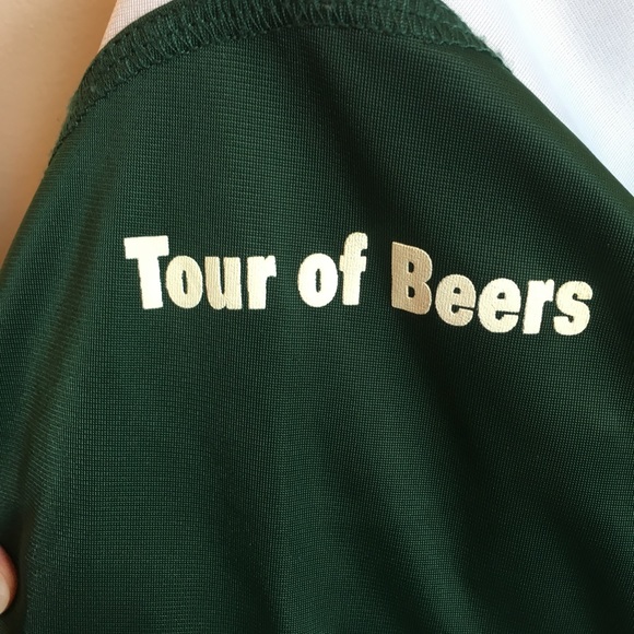 Winking lizard tavern zip-up - Picture 4 of 5
